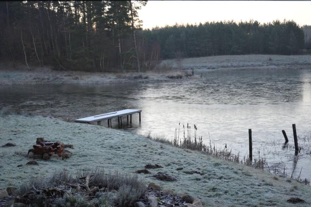 Hut In The Mid. Of Nowhere + Priv Pond+3 Ha Darzkowo Zewnętrze zdjęcie